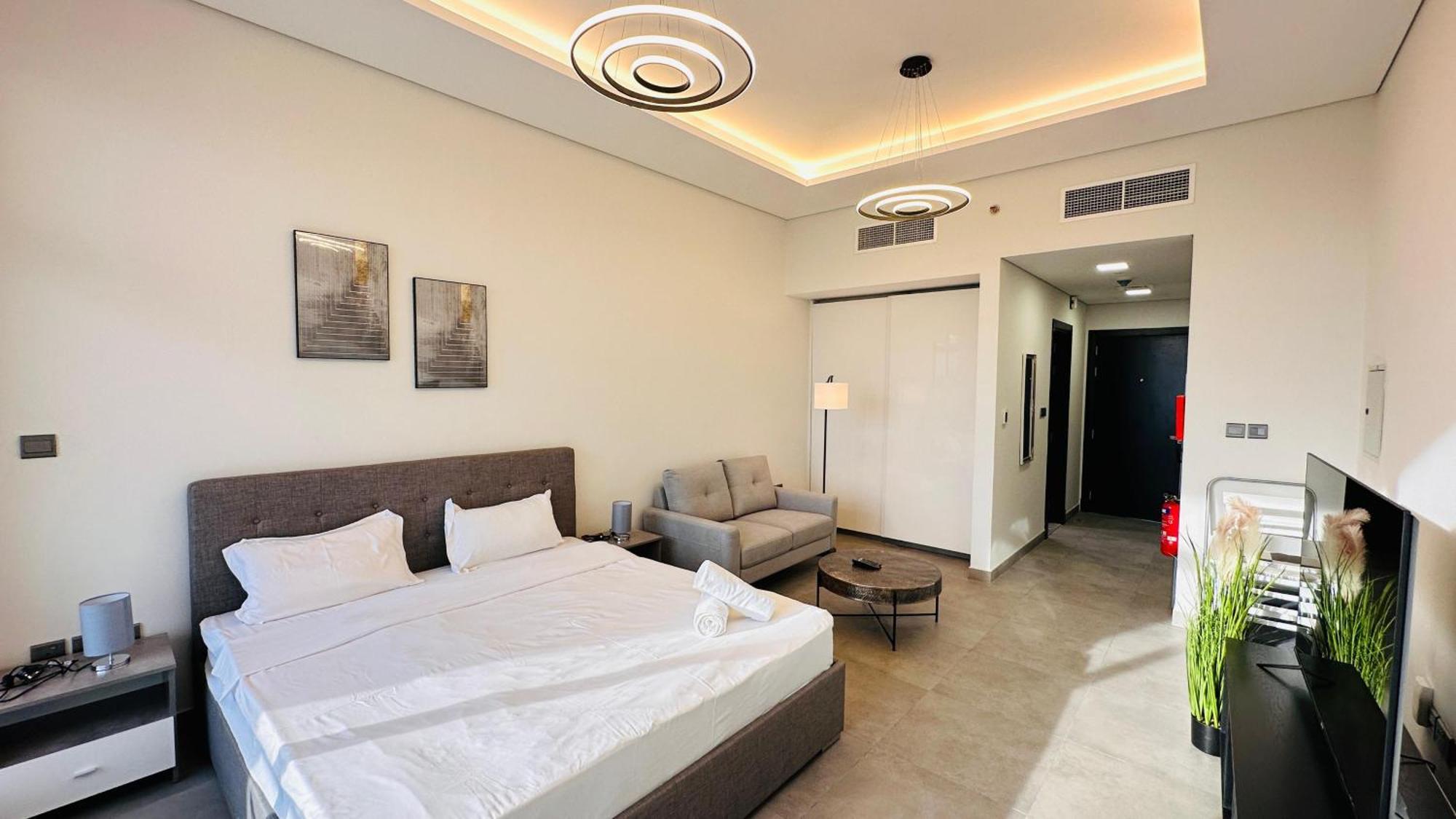 Habitación en casa particular Spacious Palm View With Big Balcony Free Parking By Belvilla