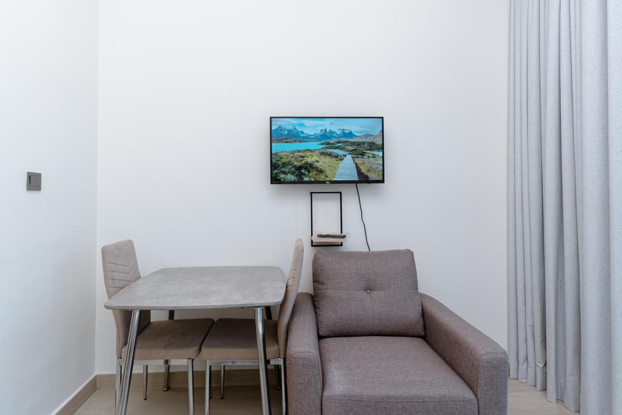 Lejlighed Charming Furnished In Meydan, By Bhavan