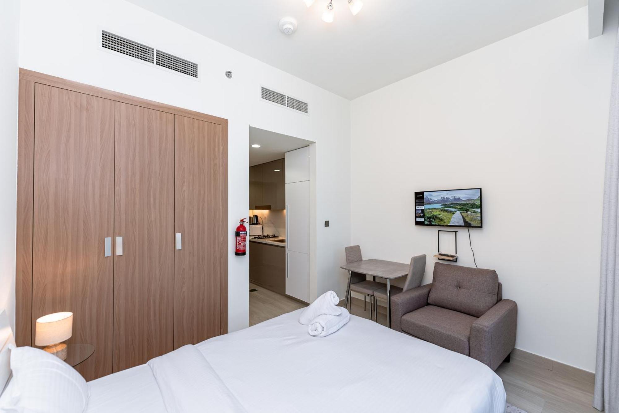 Lejlighed Charming Furnished In Meydan, By Bhavan *