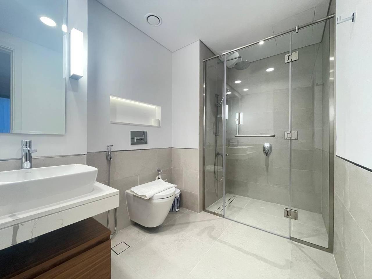 Appartamento Luxe & Comfy Madinat Jumeirah - With Scenic Views - Pool Managed By Sunnyhomes Dubai