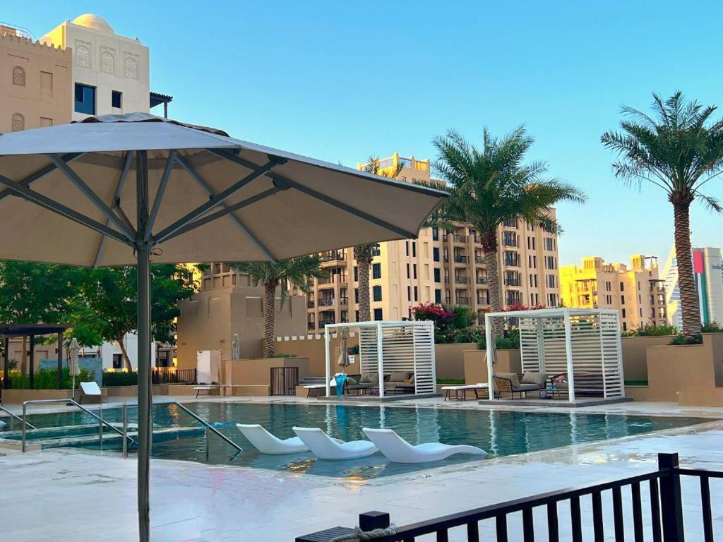 Luxurious Garden View With Pool & Gym In Madinat Jumeirah * Dubái