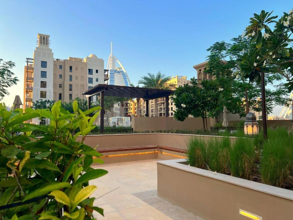 Сasa de vacaciones Luxurious Garden View With Pool & Gym In Madinat Jumeirah