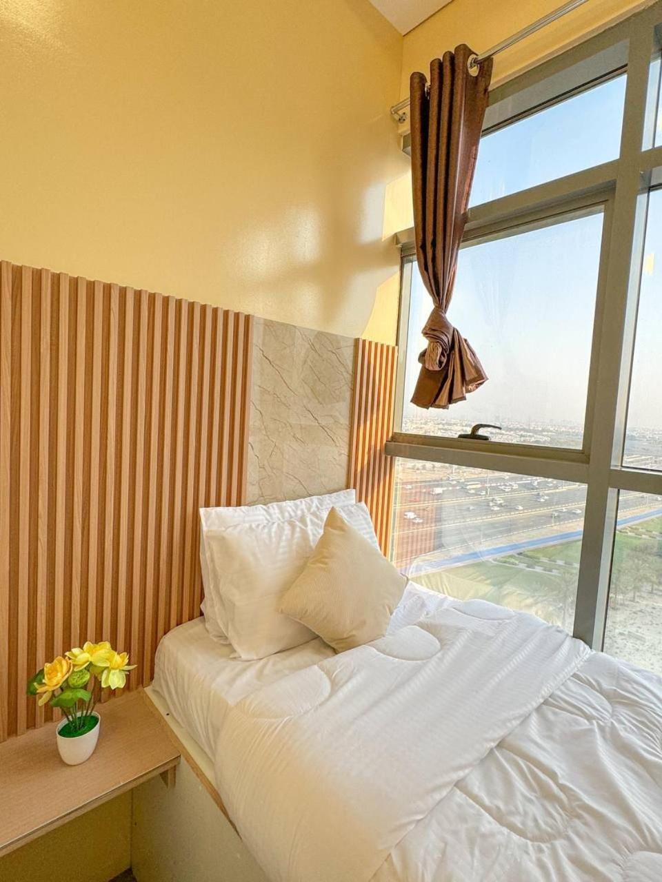 With Private Near Downtown Business Bay Privatunterkunft Dubai
