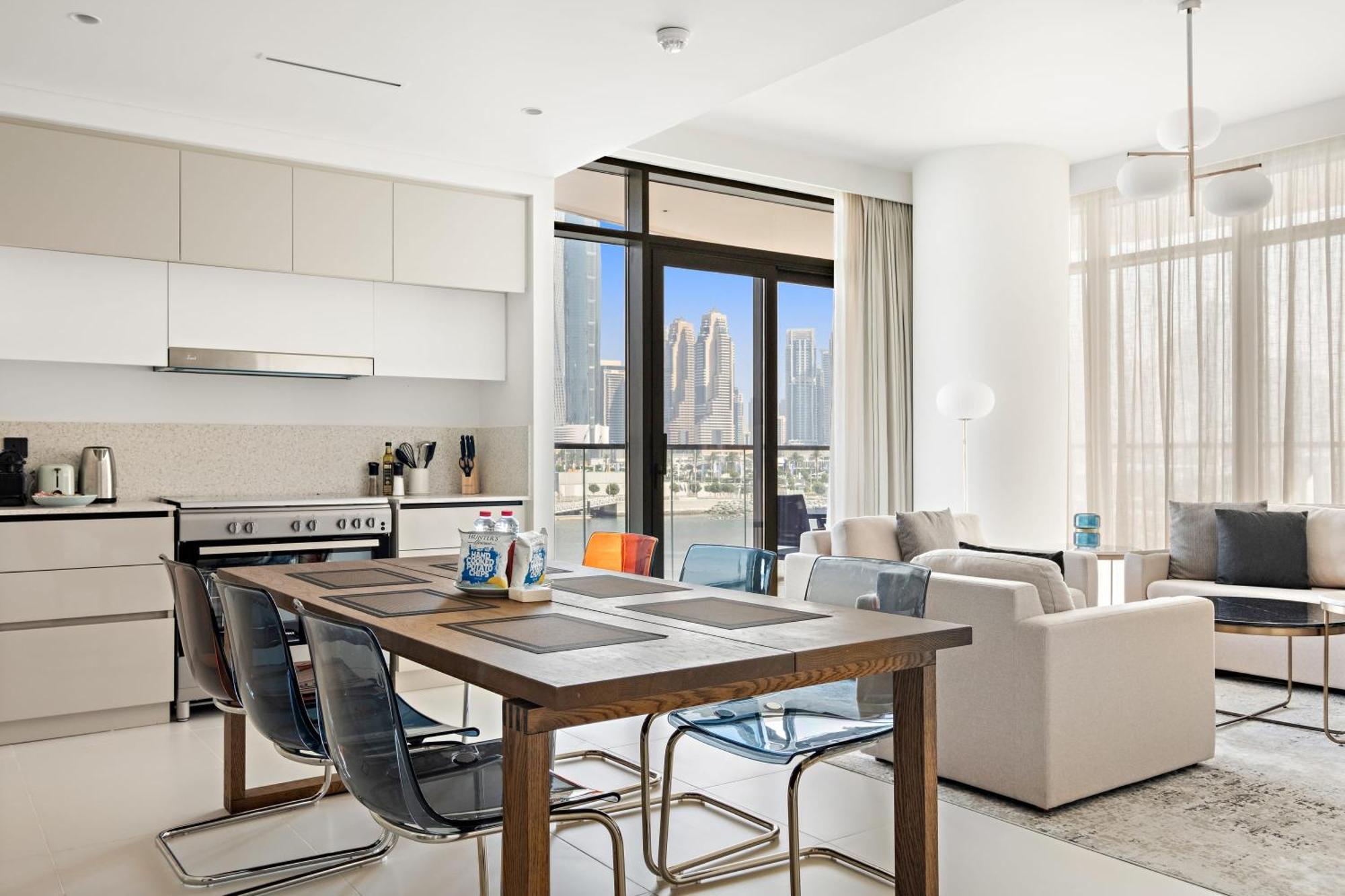 Silkhaus Large 3br Maid Elegant Marina View