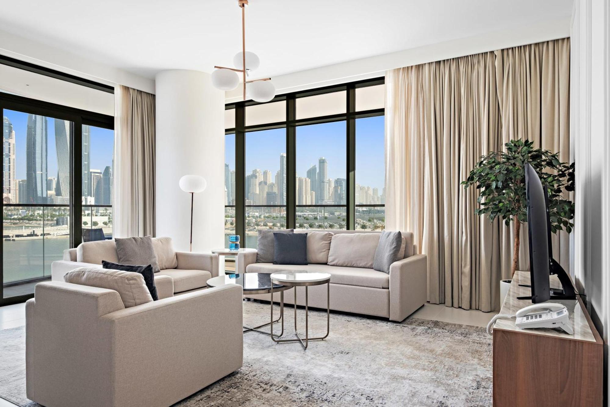 Silkhaus Large 3br Maid Elegant Marina View *