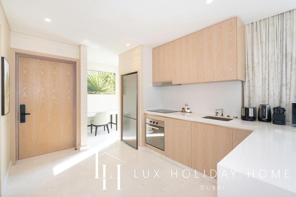 Lux Iconic Views At The Palm Tower 4 Appartement *