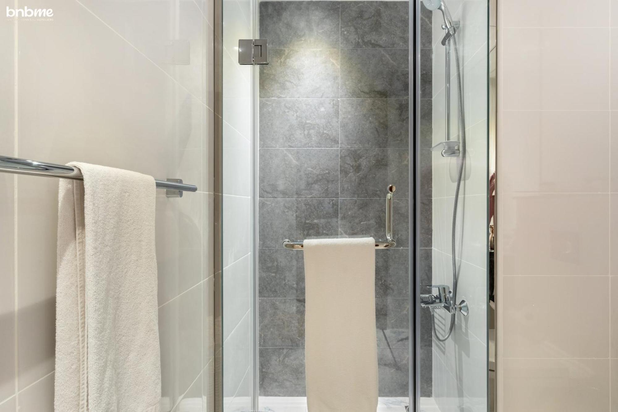 Apartamento Bnbme - Amna Tower *