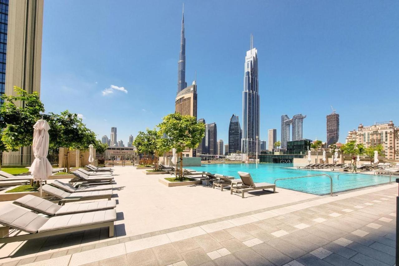 Downtown Views Mall 2-bedroom Haven * Dubaï