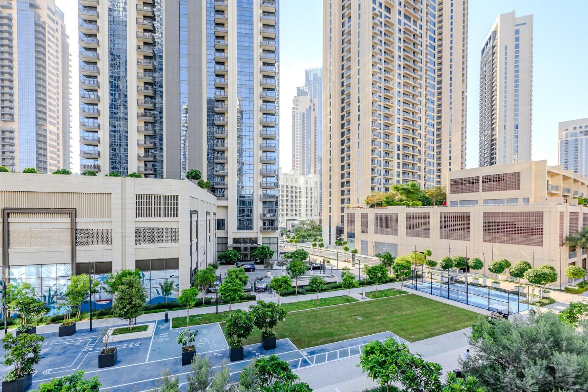 New I Modern I 1bdr I 17 Icon Bay Tower 2 *