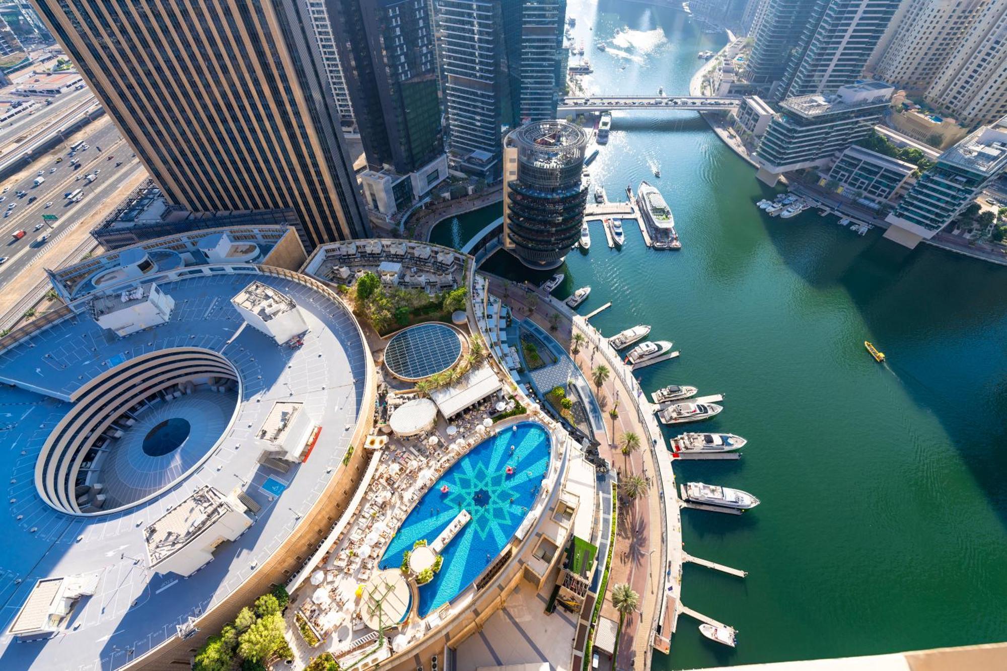 Seaview & Marina View * Dubai
