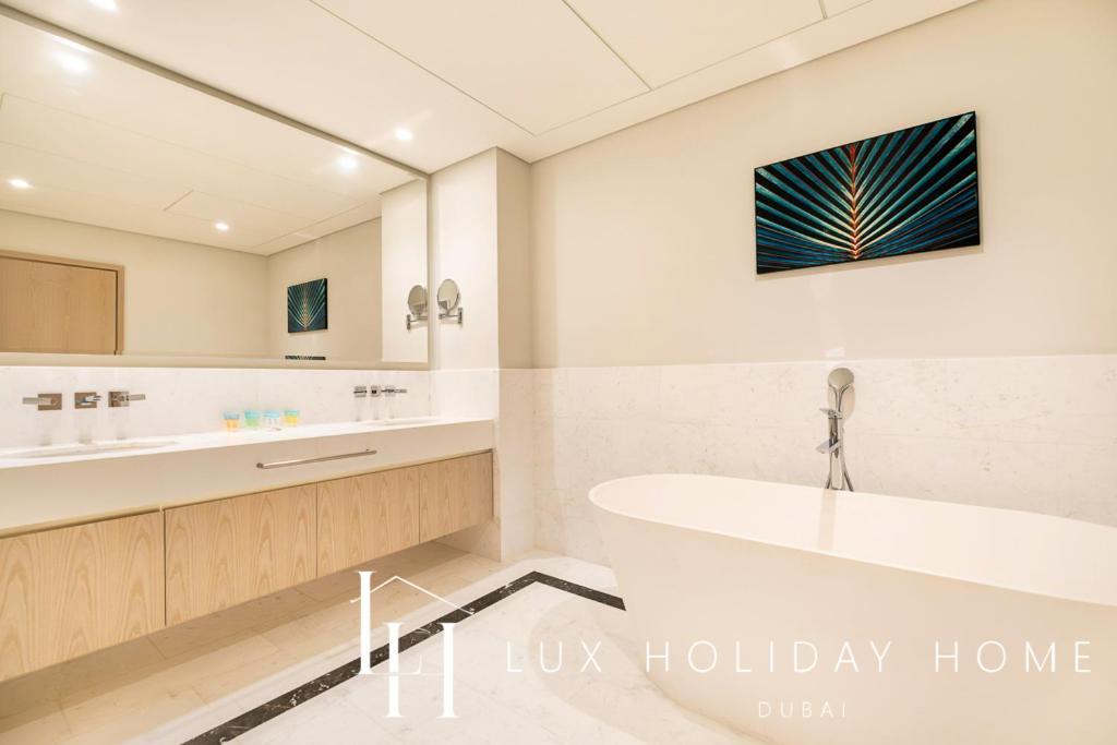 Lux Iconic Views At The Palm Tower 2 Lejlighed *
