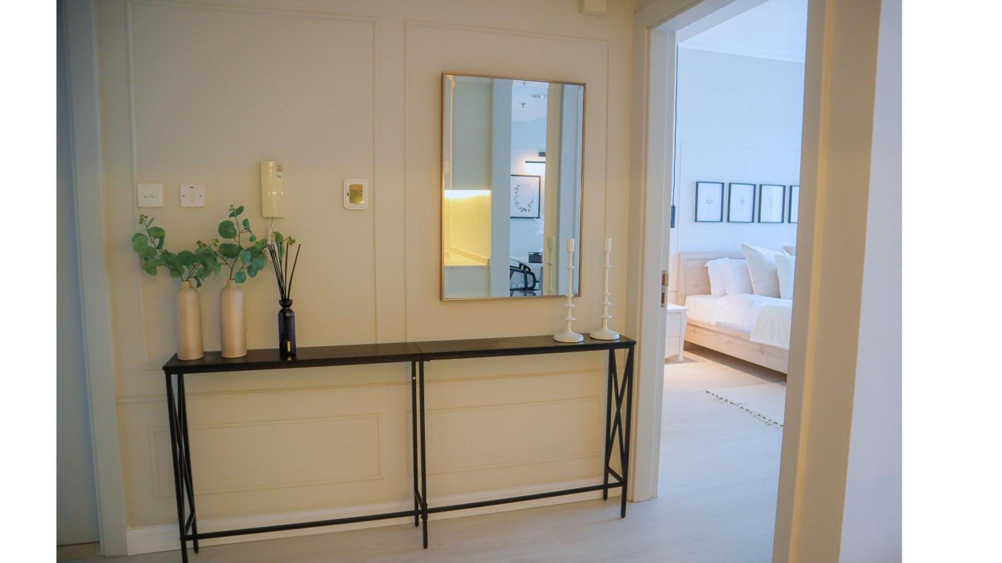 Spacious 1br, Pool, Gym, Near Dining & Shops * Dubái