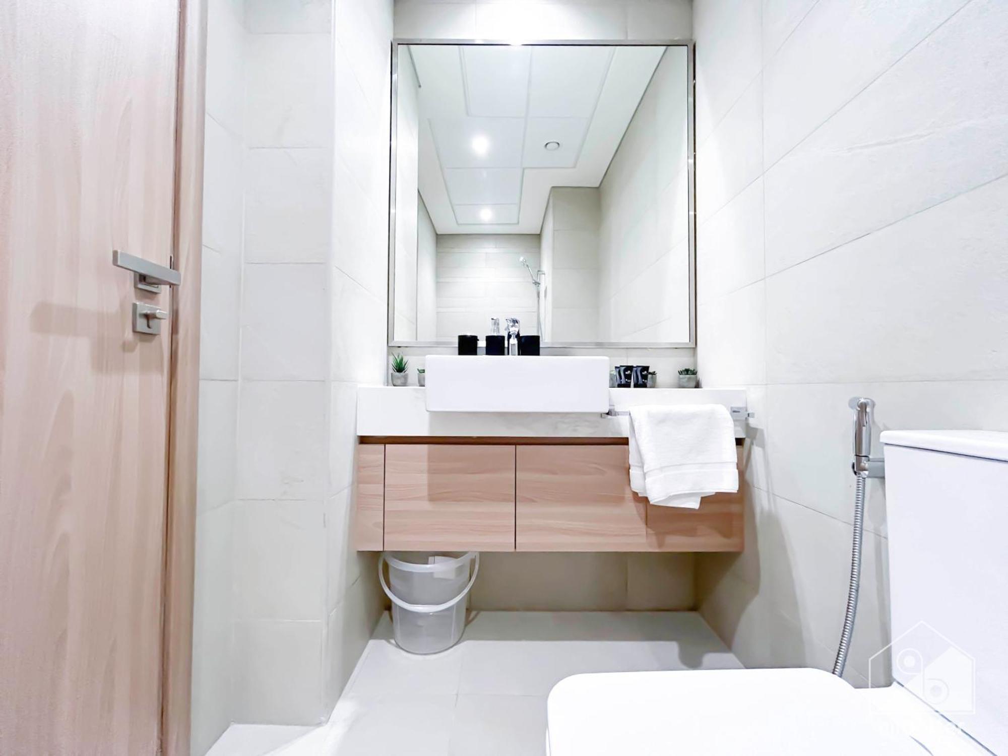Beautiful With A Spacious Balcony In Meydan * Dubai