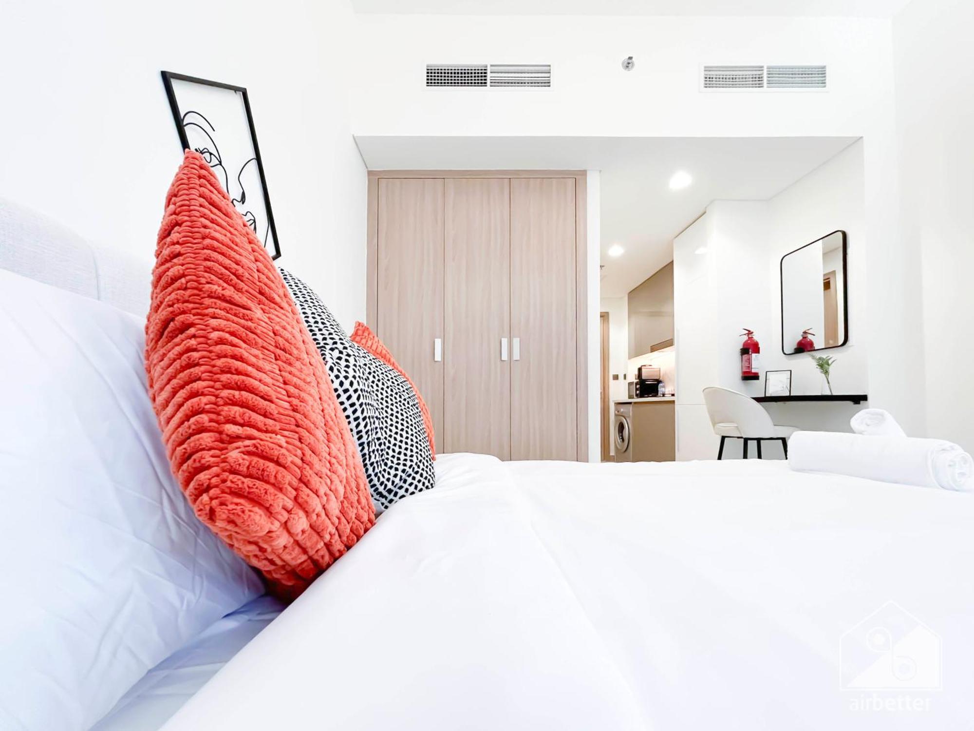 Lejlighed Beautiful With A Spacious Balcony In Meydan Dubai
