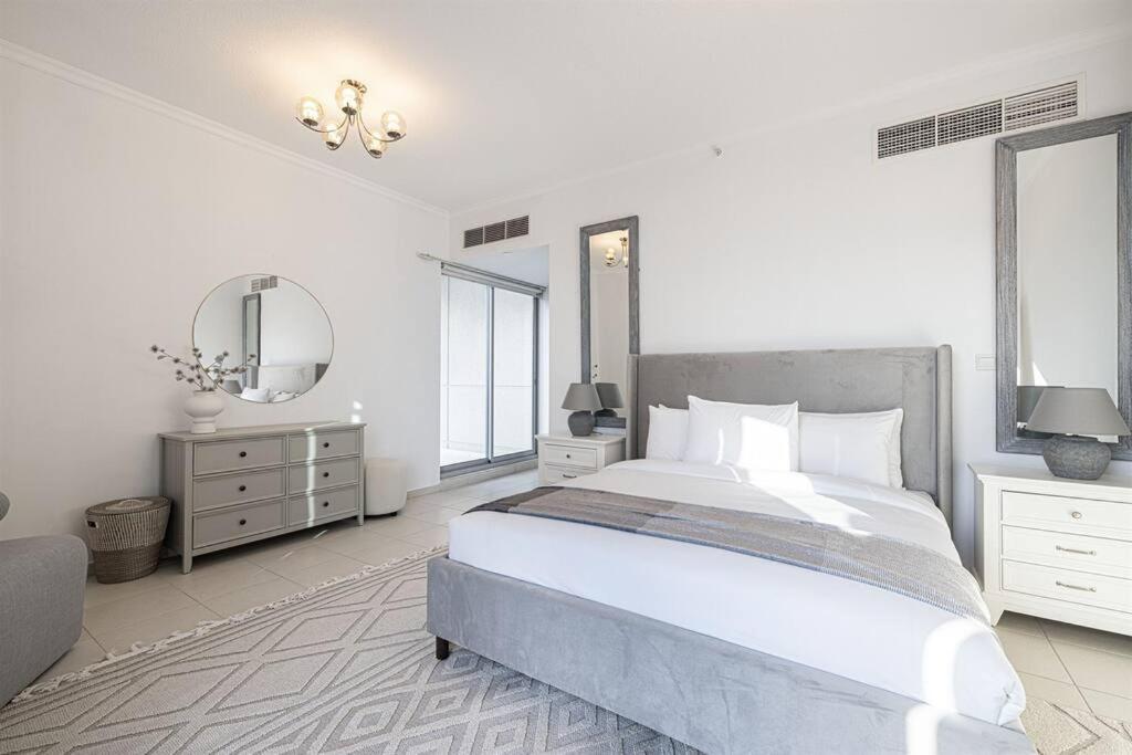 Apartamento Downtown Delight 3br With Stunning Fountain Views *