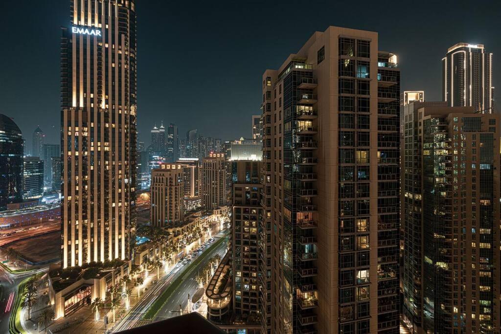 Downtown Delight 3br With Stunning Fountain Views Apartamento Dubai