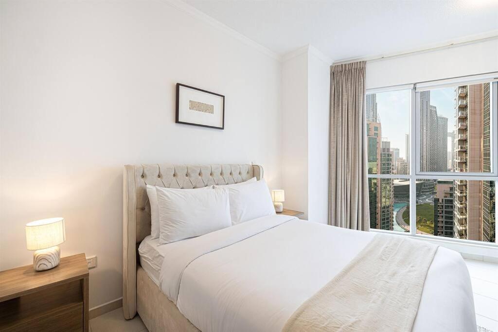 Apartamento Downtown Delight 3br With Stunning Fountain Views