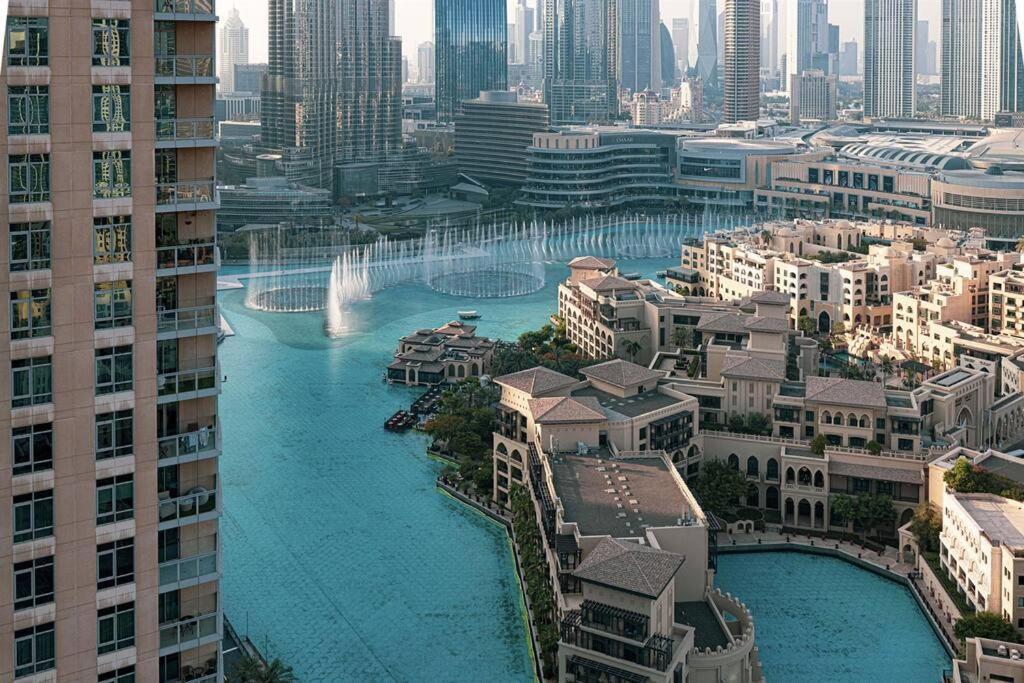 Apartamento Downtown Delight 3br With Stunning Fountain Views Dubai