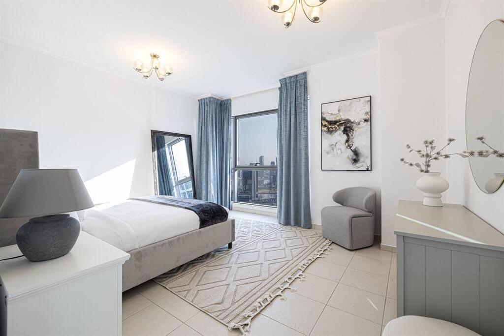 Apartamento Downtown Delight 3br With Stunning Fountain Views