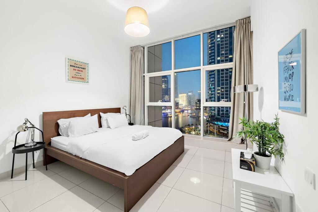 First Class 2br Amazing Marina Views * Dubaï