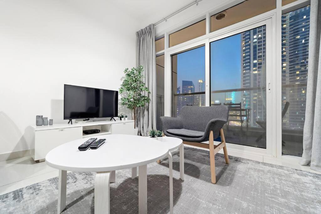 First Class 2br Amazing Marina Views Appartement *