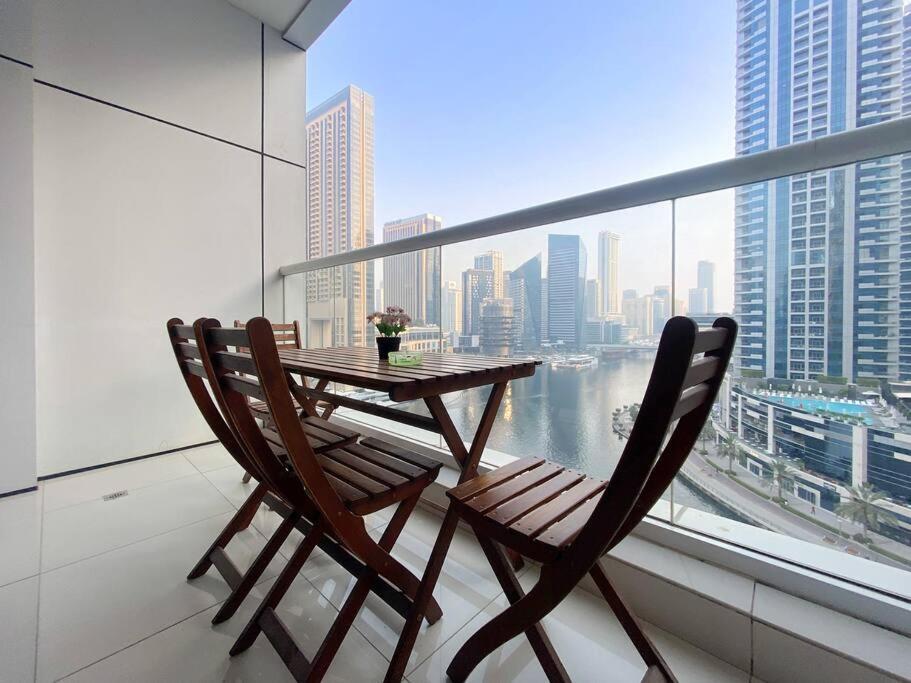 First Class 2br Amazing Marina Views