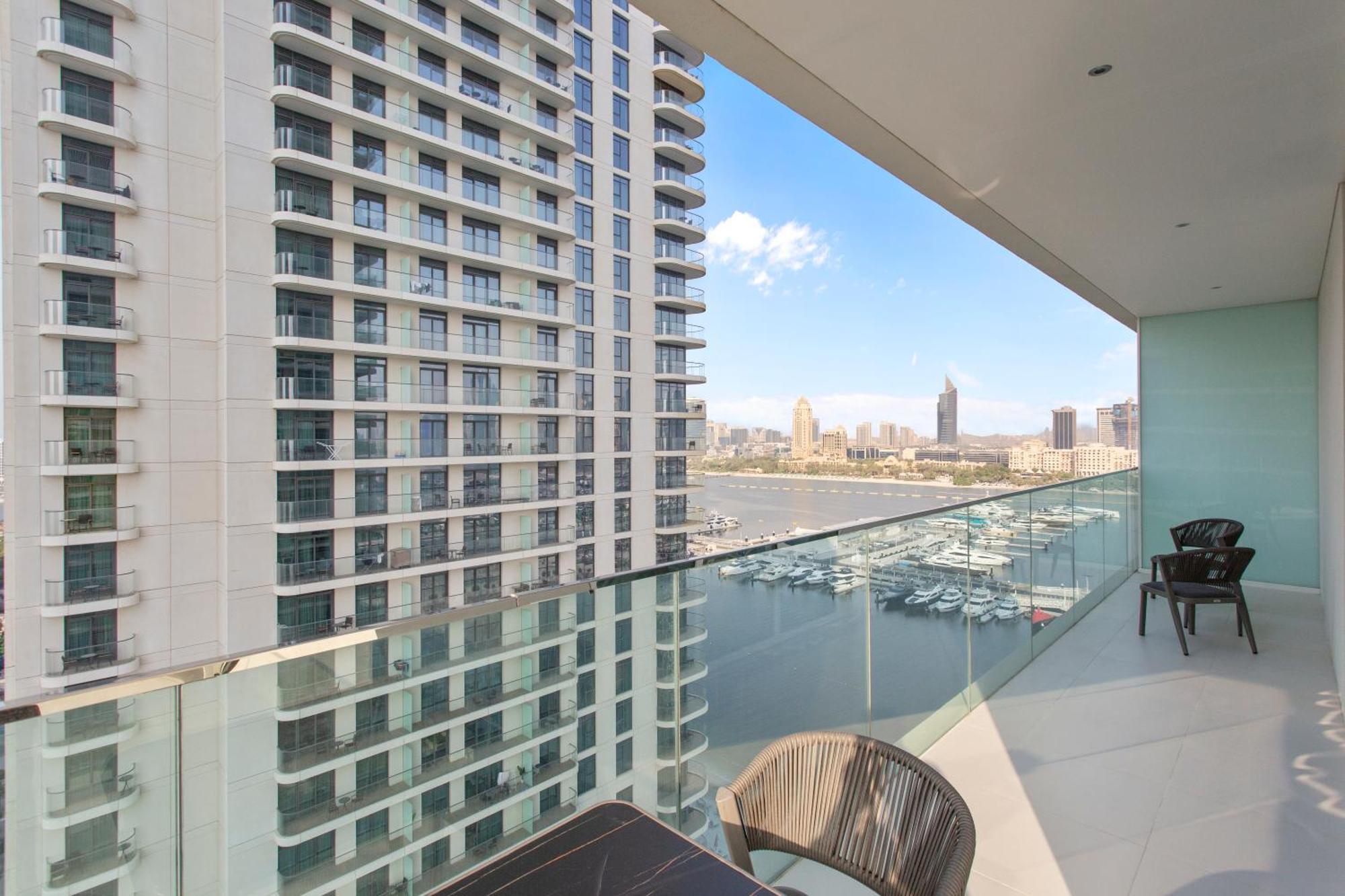 2br Emaar Front Private Special Offer *