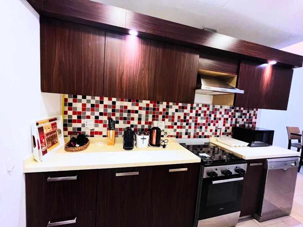 Apartment Azure Residences In Palm Jumairah