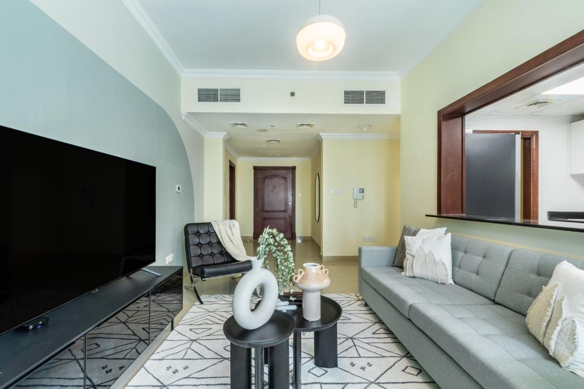 The Smart Concierge - Time Place Apartment