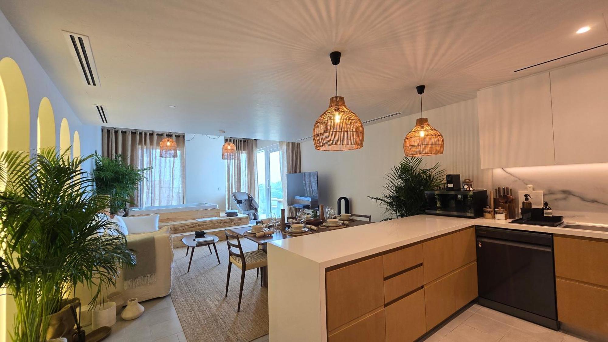 Luxury 2br Biophilic Retreat With Private Jacuzzi, Massage Chair & Infinity Pool Apartment *