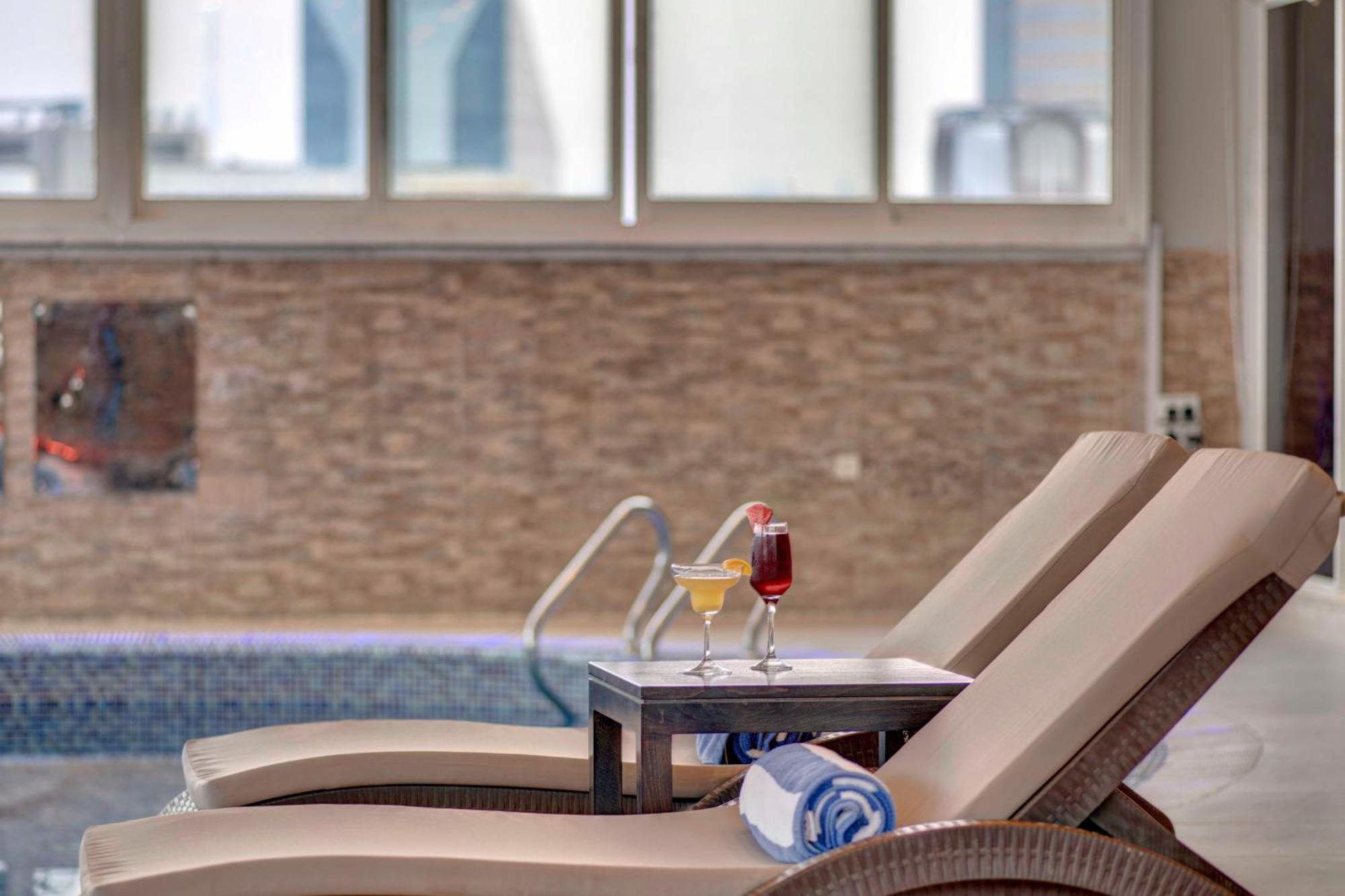 Hotel Lotus Grand 4*