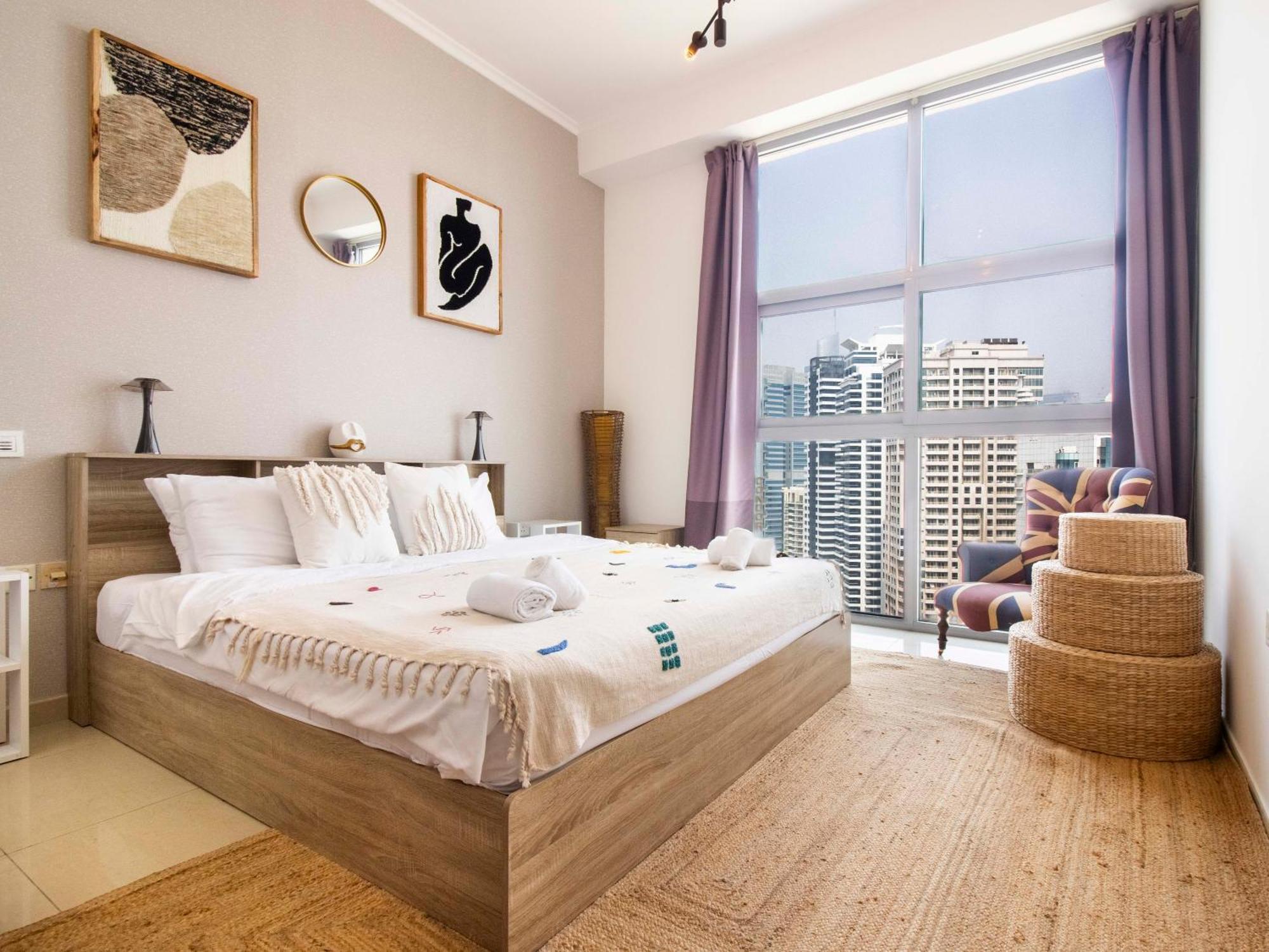 Cozy 1 Bedroom In Marina Dubái