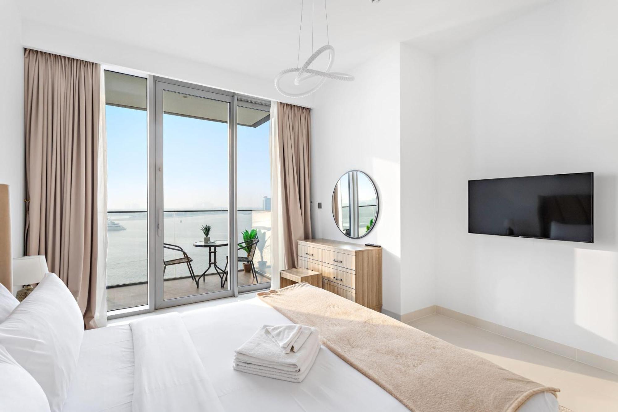 Silkhaus Stunning Sea View Balcony In Emaar Beachfront Dubaï
