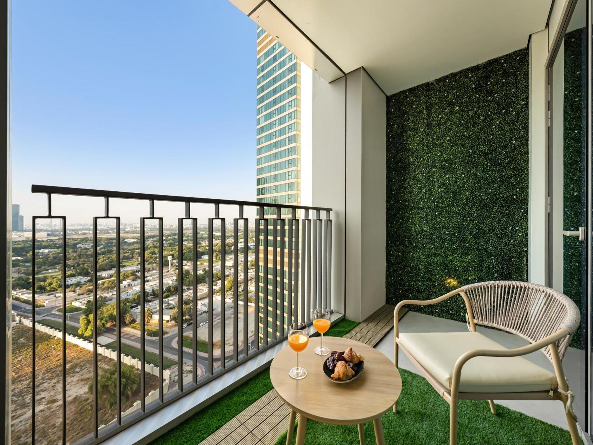 Apartamento Luxury Family Friendly 5mn Walk To Mall Dubái