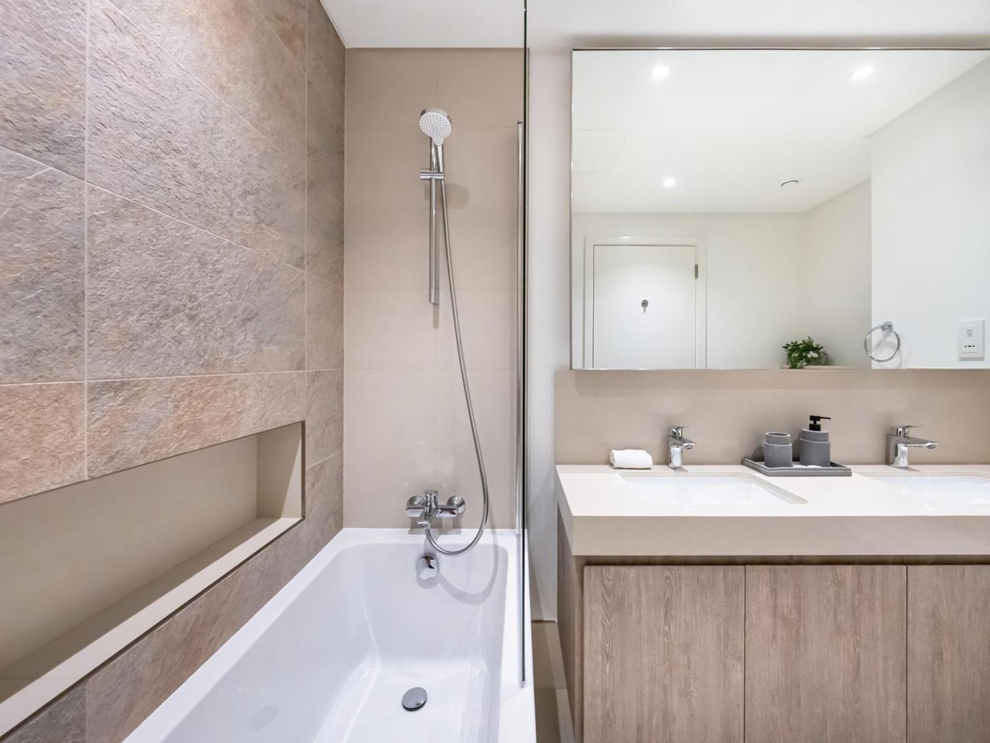 Luxury Family Friendly 5mn Walk To Mall Apartamento *