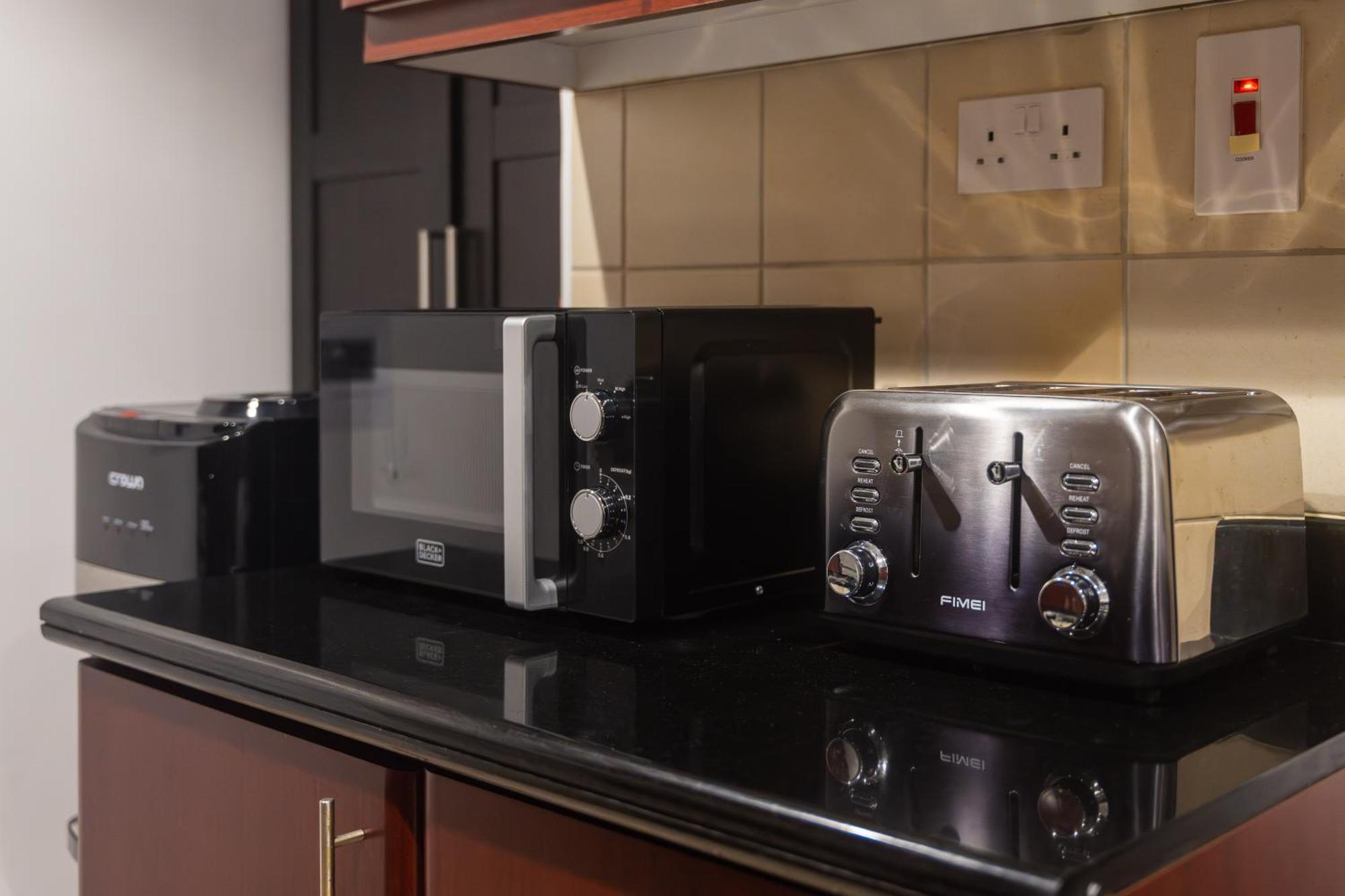 Apartment La Buena Vida: Beachfront Luxury With Full Kitchen Dubai
