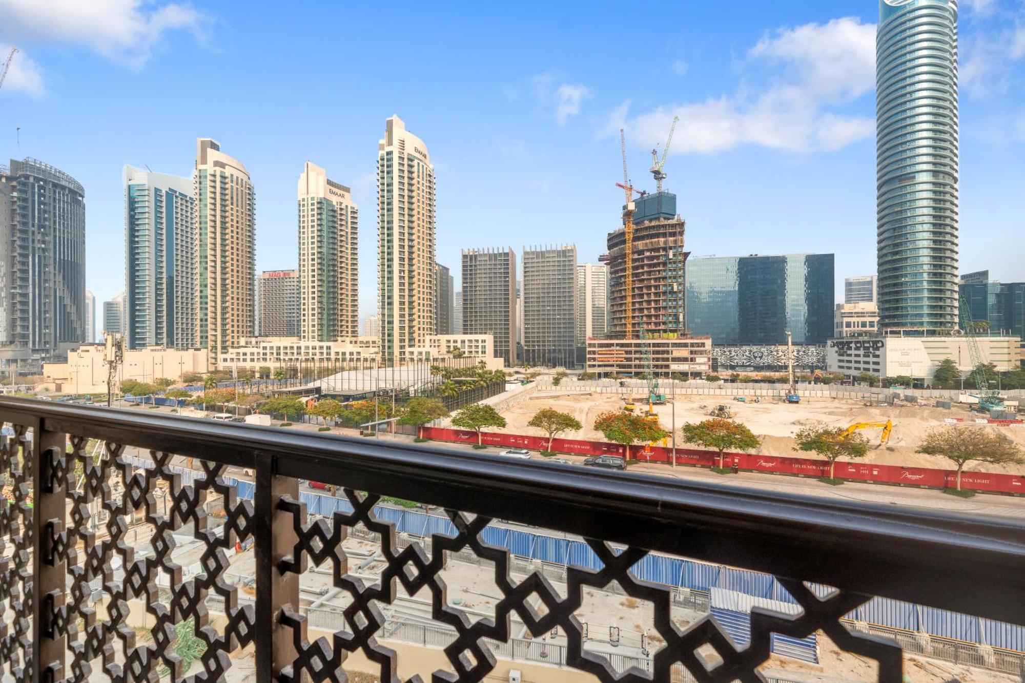 Luxurious Near Burj Khalifa, Free Parking Appartement