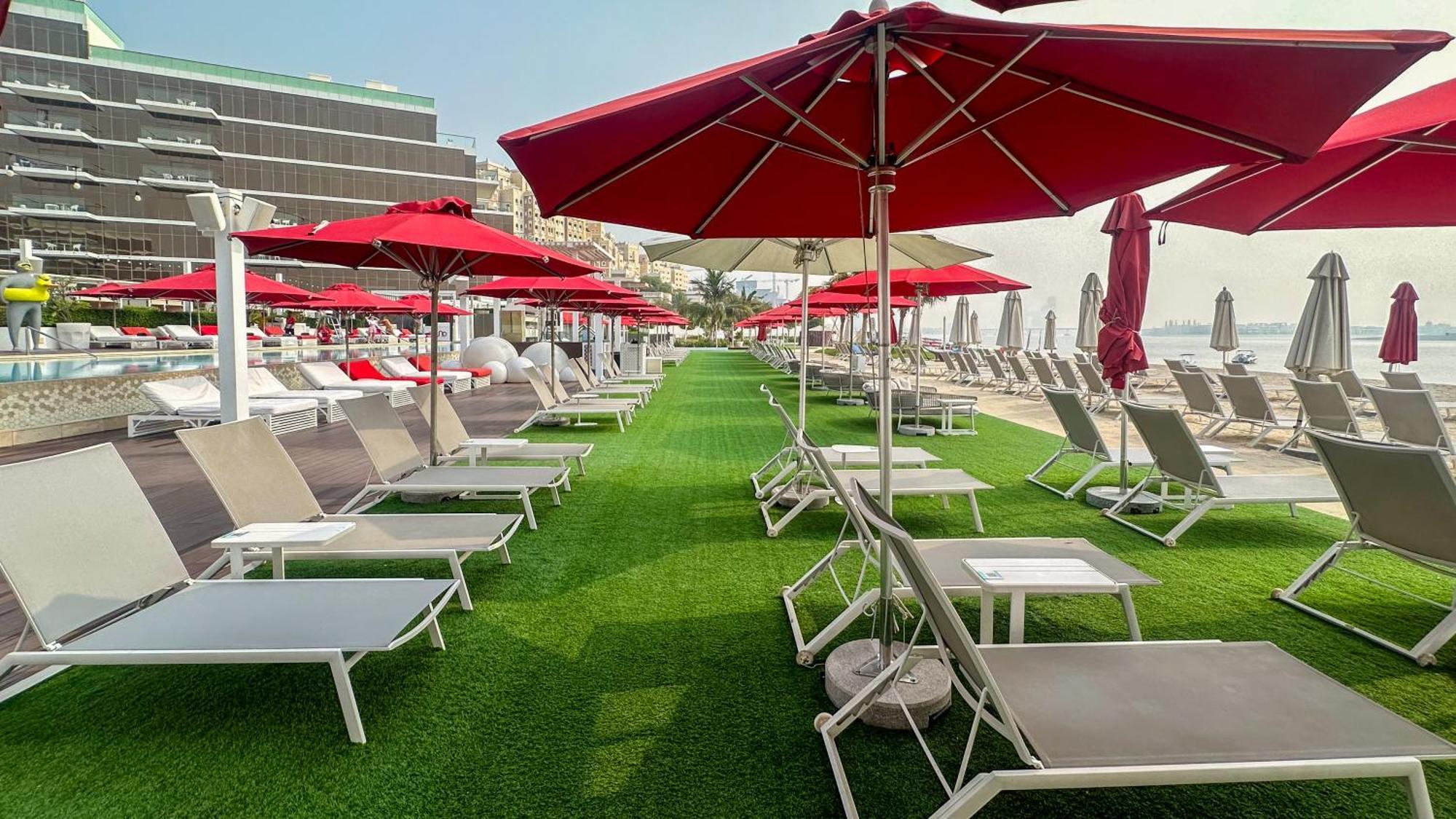 Waves - Premium Seaside Retreat With Private Dubai