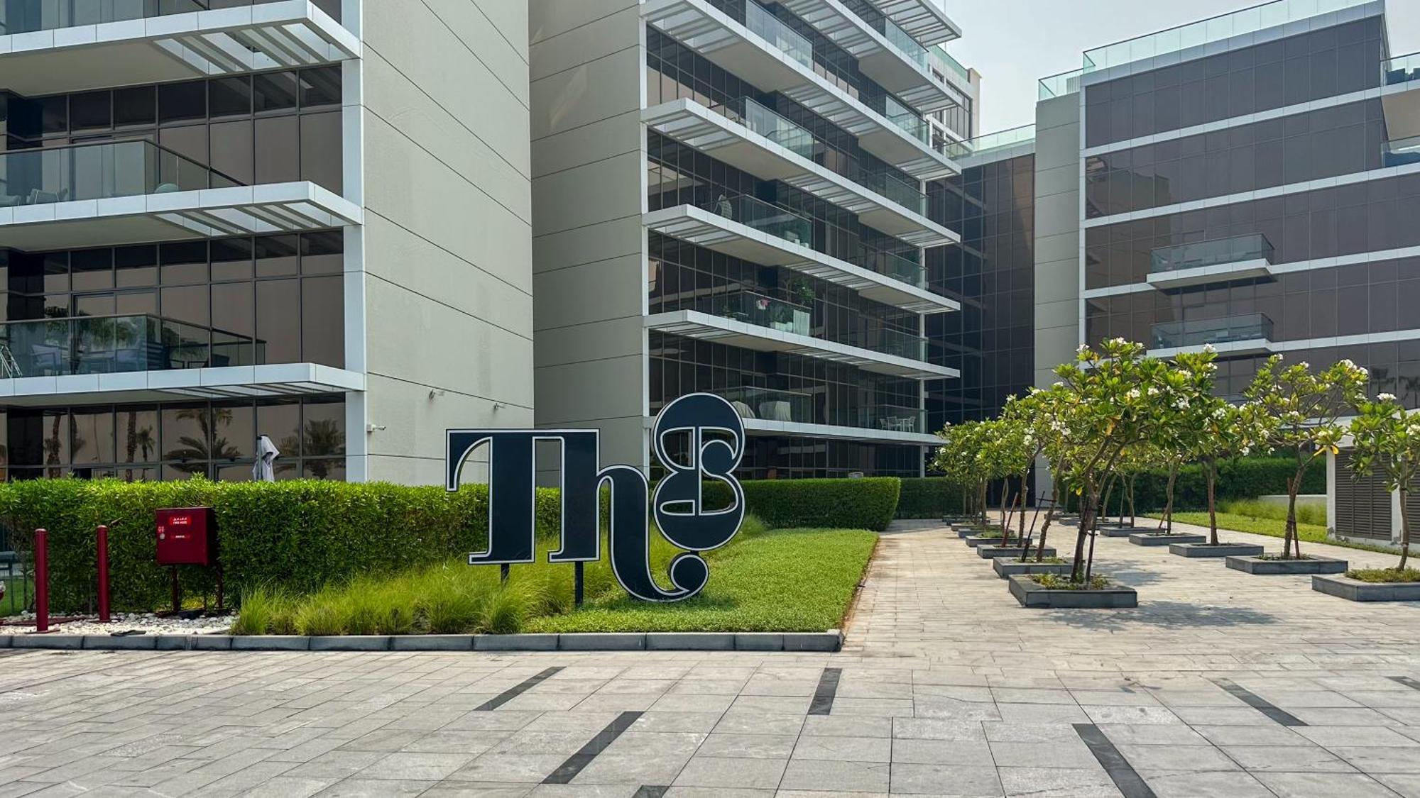 Waves - Premium Seaside Retreat With Private * Dubai