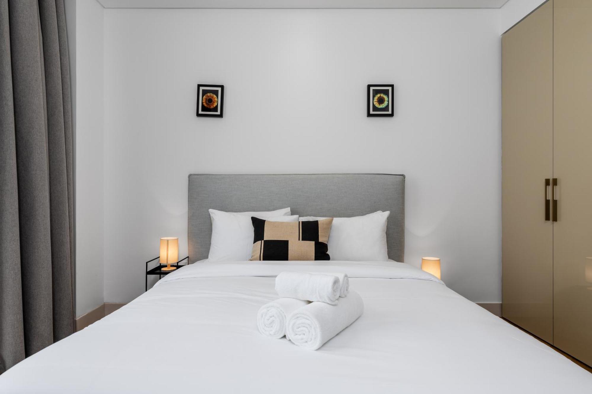 Waves - Premium Seaside Retreat With Private *