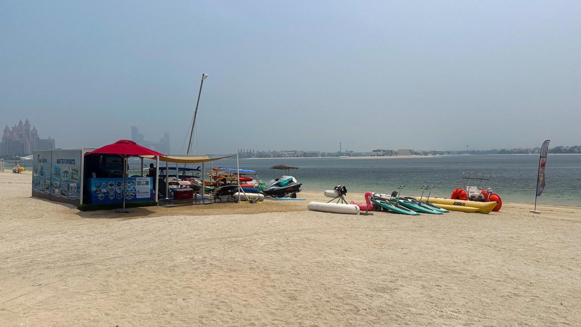 Waves - Premium Seaside Retreat With Private * Dubai
