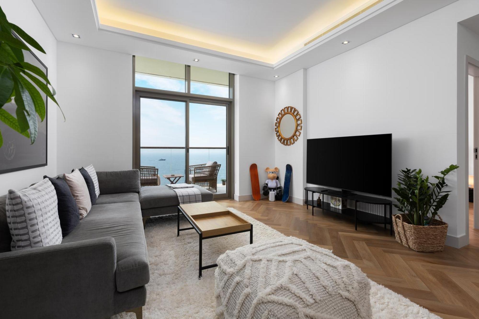 Waves - Premium Seaside Retreat With Private Dubai