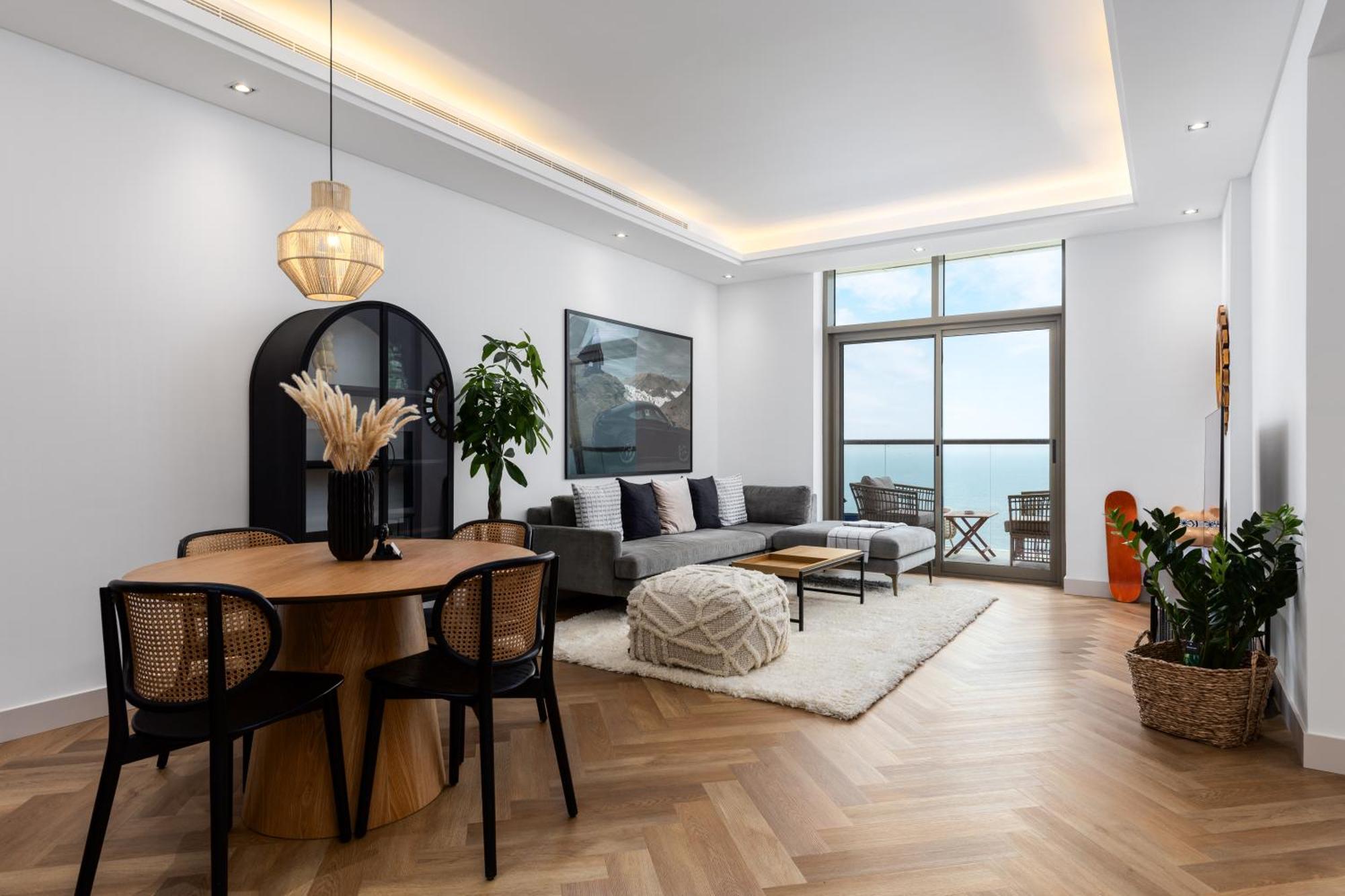Apartment Waves - Premium Seaside Retreat With Private *