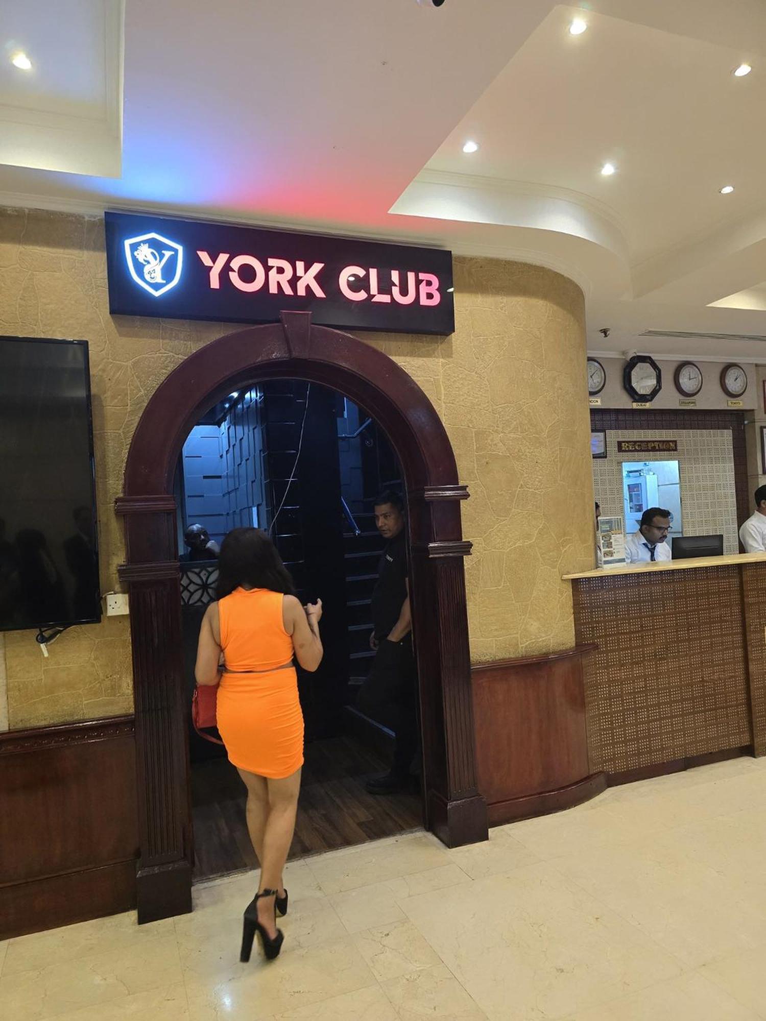 York International Hotel 3*