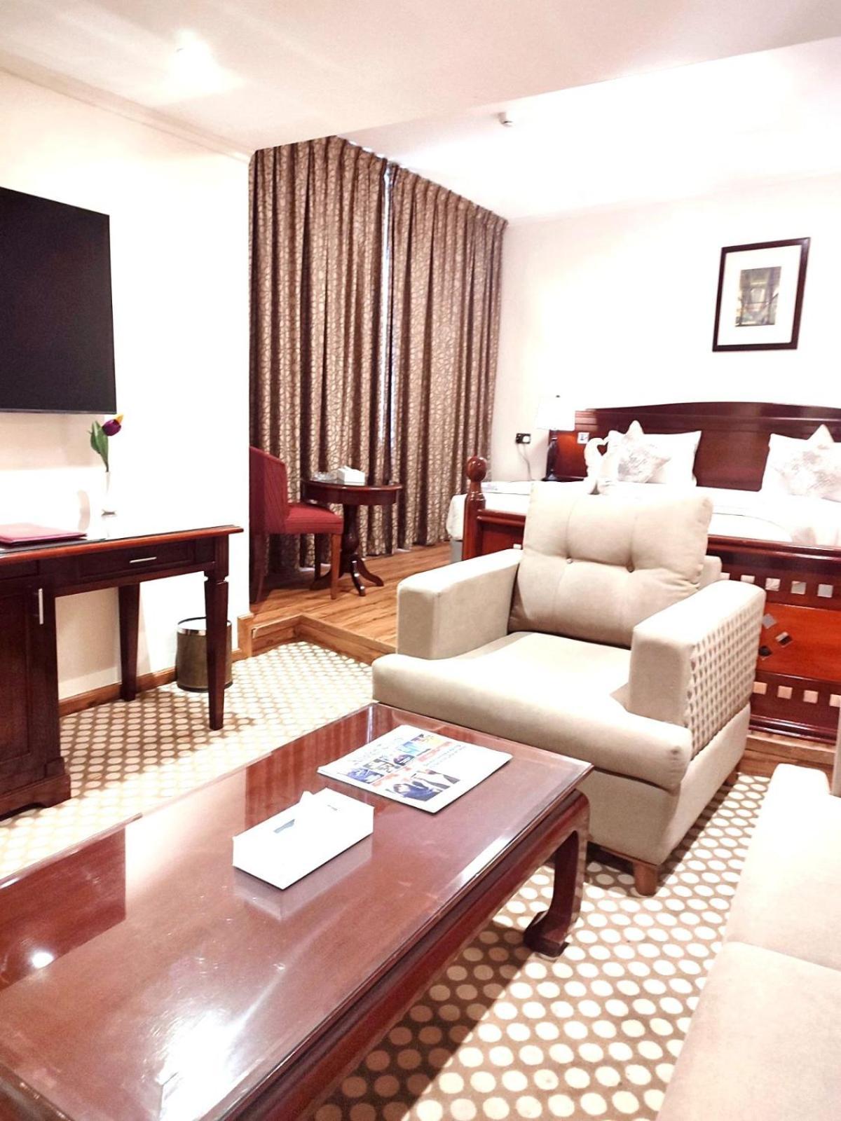 York International 3* Dubai