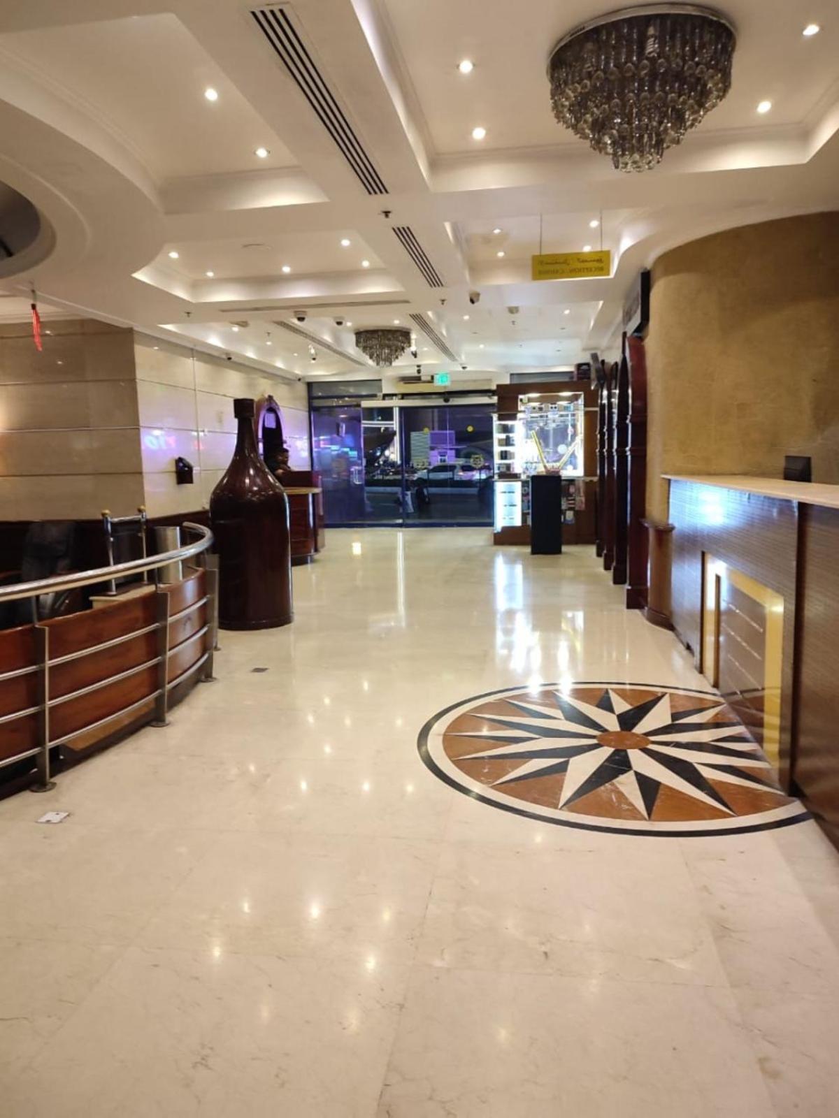 Hotel York International 3*