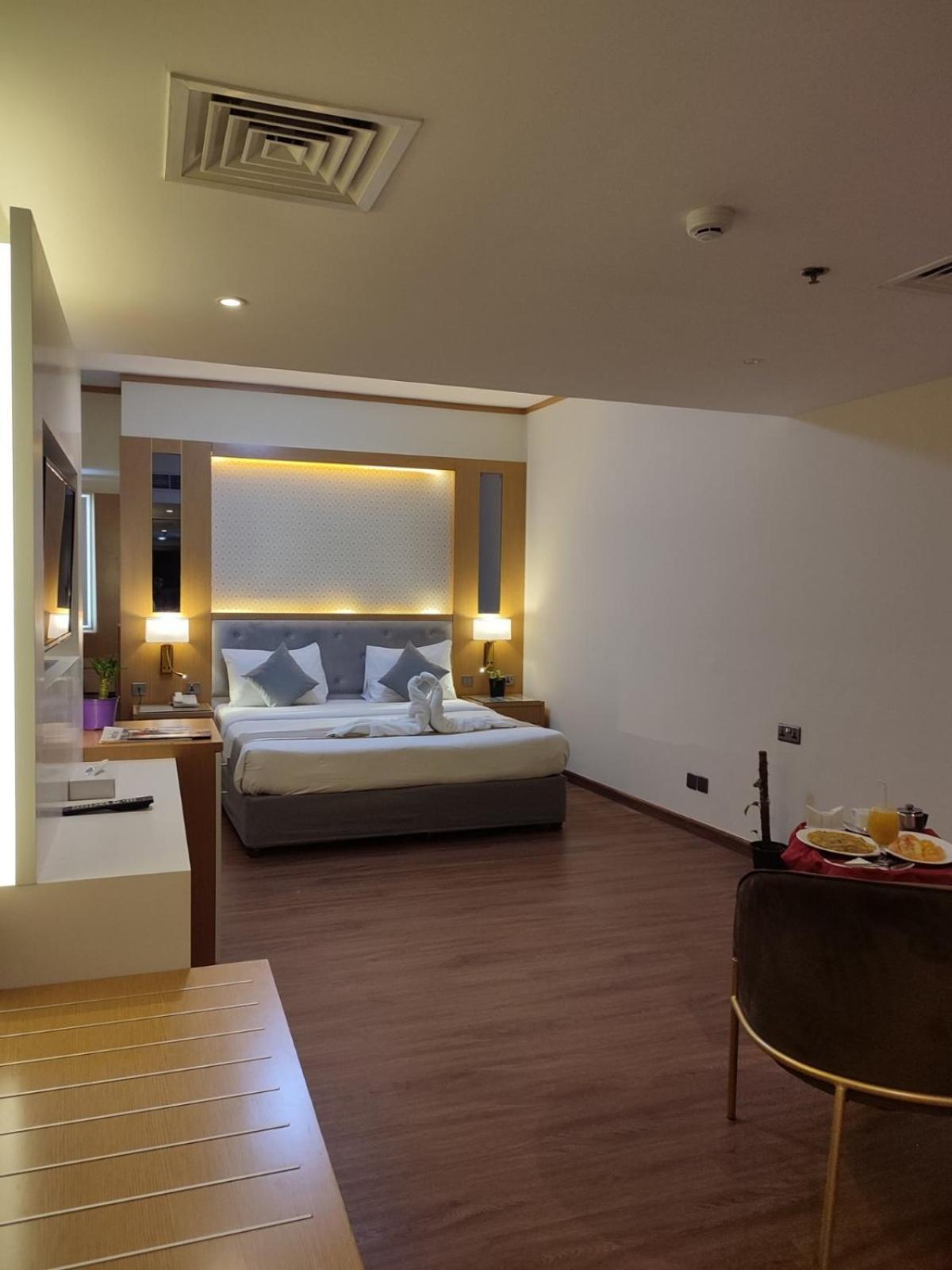 York International 3* Dubai