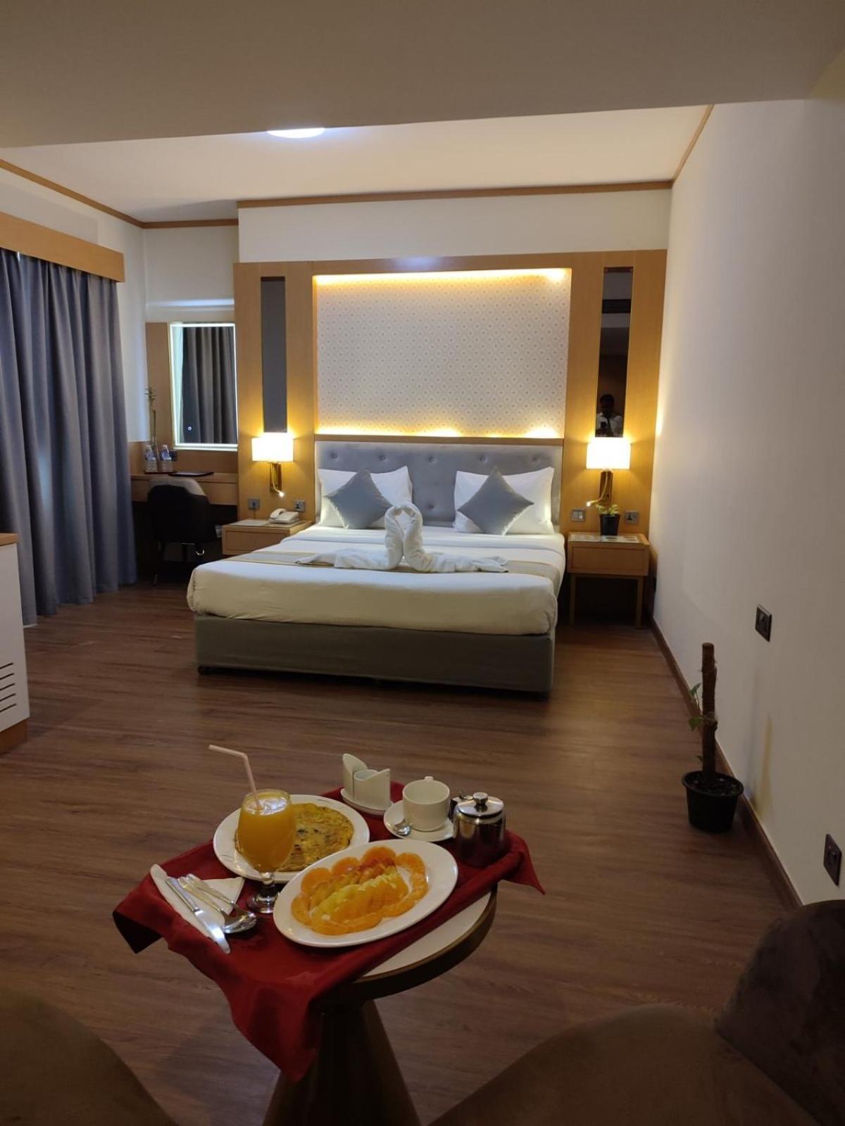 York International Hotel 3*