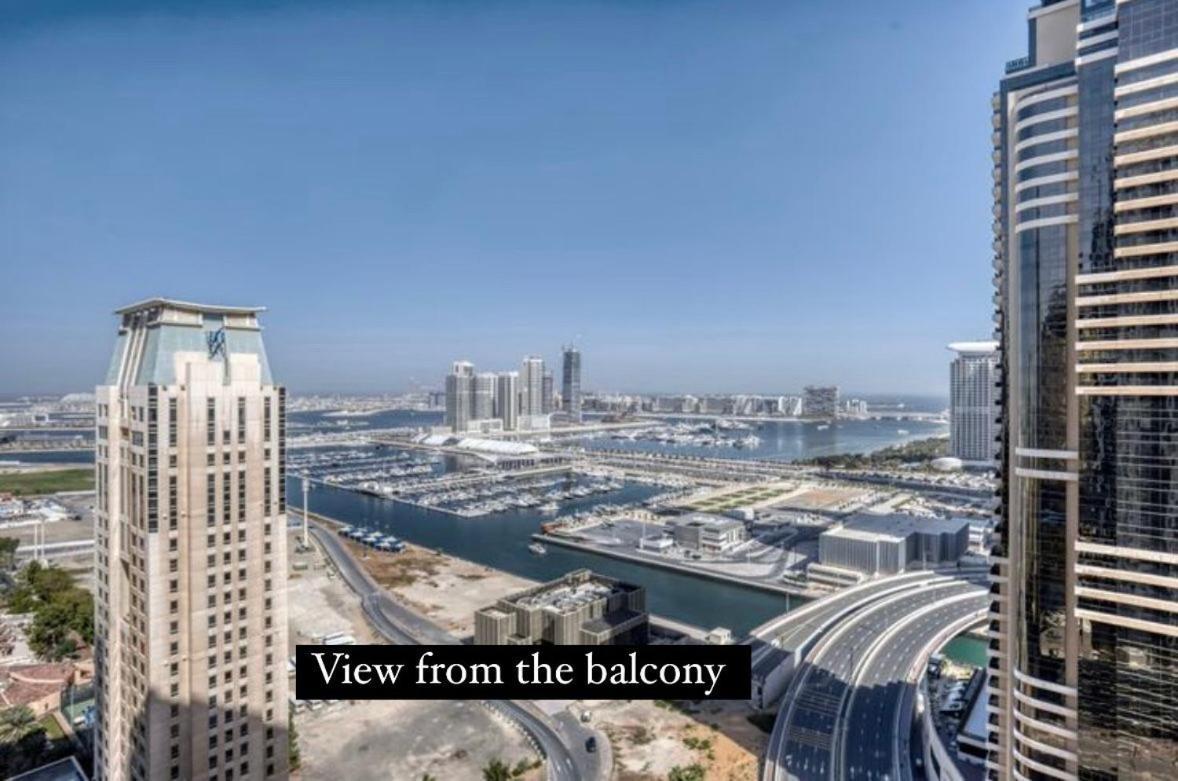 Apartamento Vacation Friendly View Luxury 1bedroom- Walk To & Mall Dubái