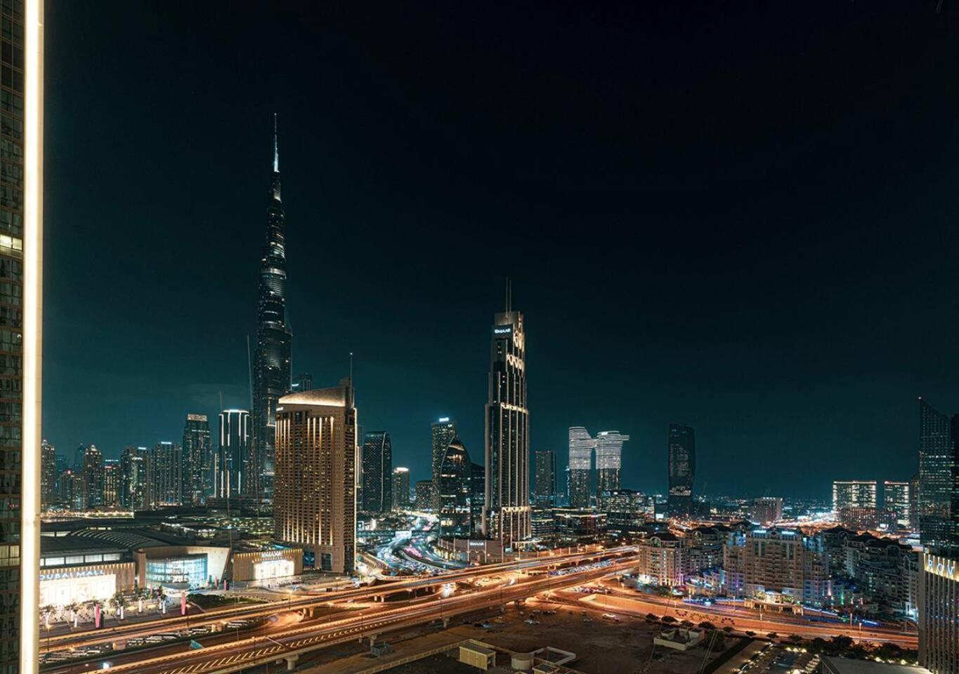 Burj Khalifa View - Luxe 2br - Mall Access Dubaï